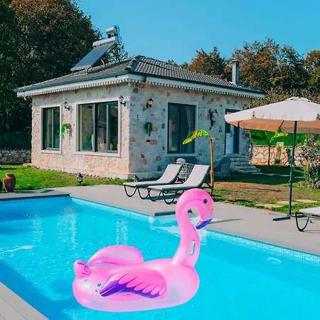 Medasuite Stone House With Detached Pool Kandira