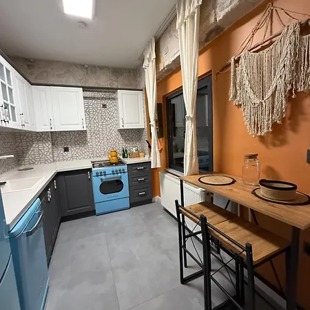 Medasuite Stone House With Detached Pool *