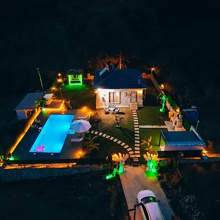 וילה Medasuite Stone House With Detached Pool Kandira