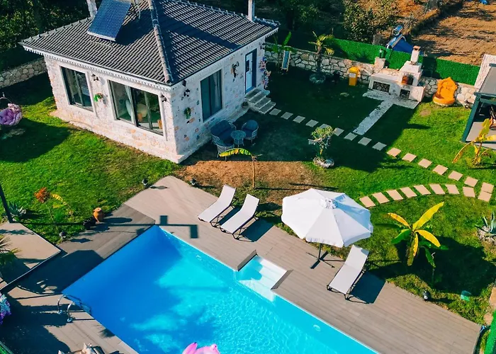 Medasuite Stone House With Detached Pool * Kandıra