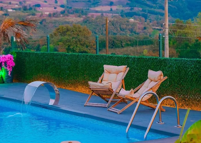 Medasuite Stone House With Detached Pool *